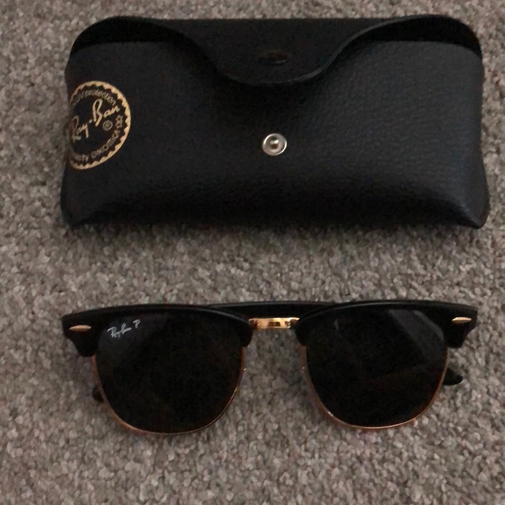 Ray Ban Clubmaster! (Polarized)